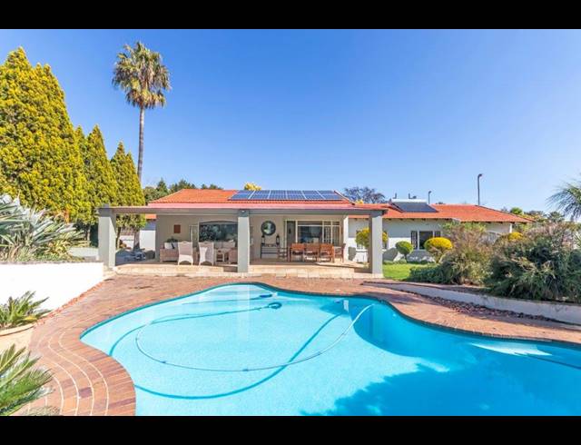 3 BEDROOM FREEHOLD SOLD IN BRYANSTON